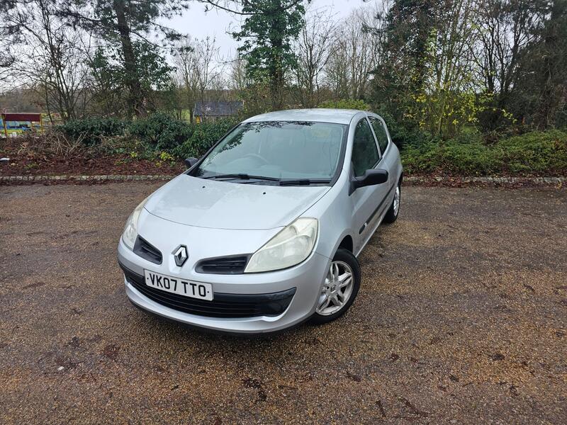 RENAULT CLIO