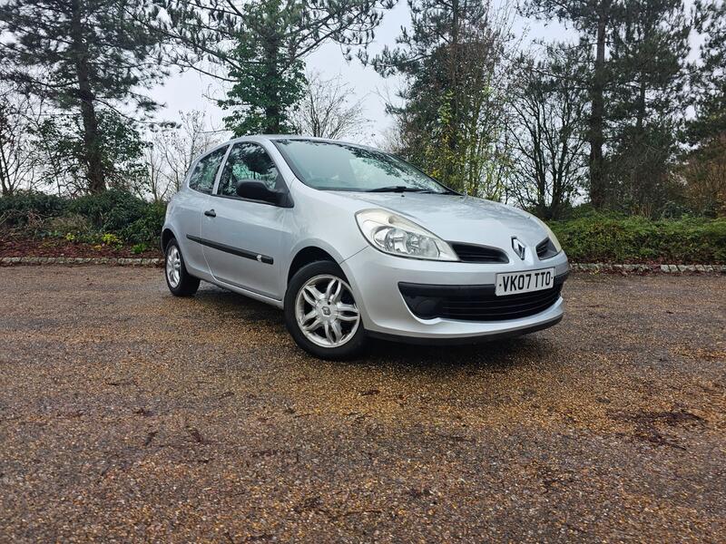 RENAULT CLIO