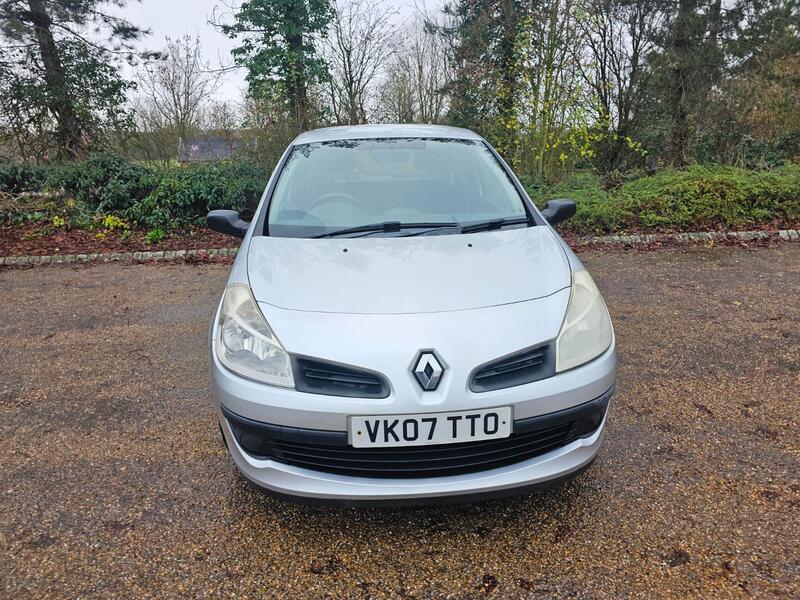 RENAULT CLIO