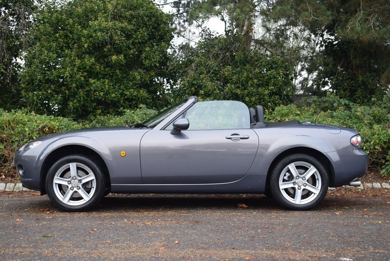 MAZDA MX-5