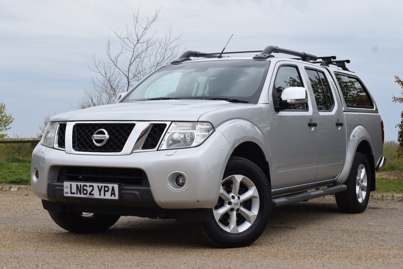 NISSAN NAVARA