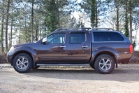 NISSAN NAVARA