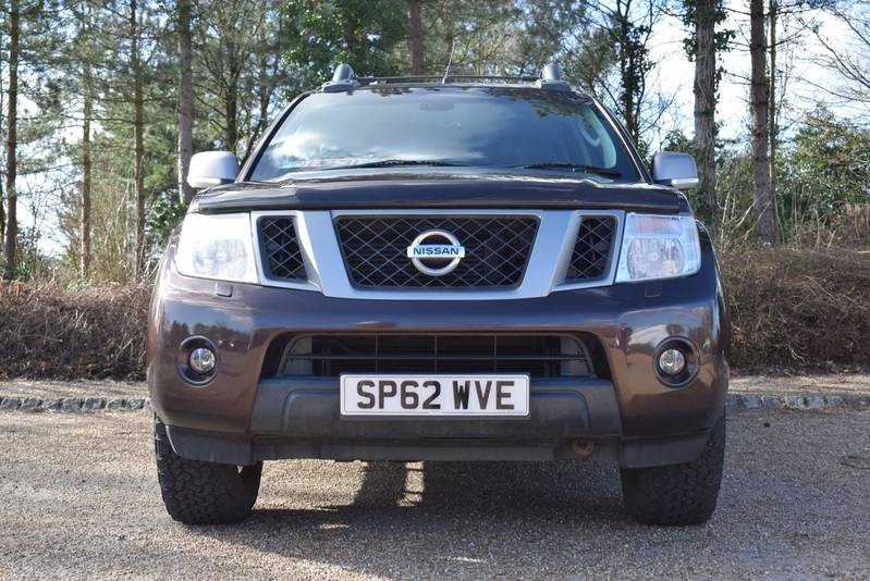 NISSAN NAVARA