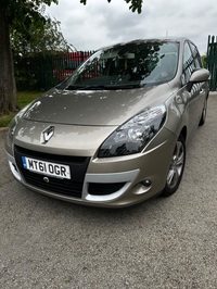 RENAULT SCENIC