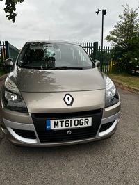 RENAULT SCENIC