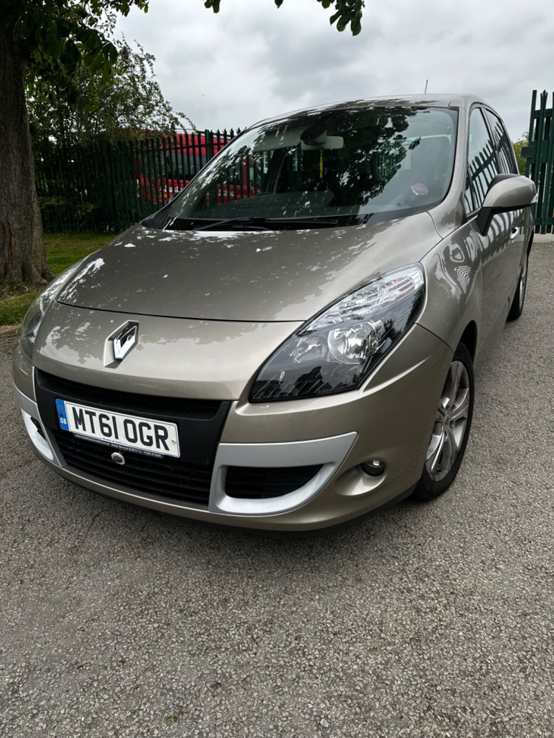 RENAULT SCENIC