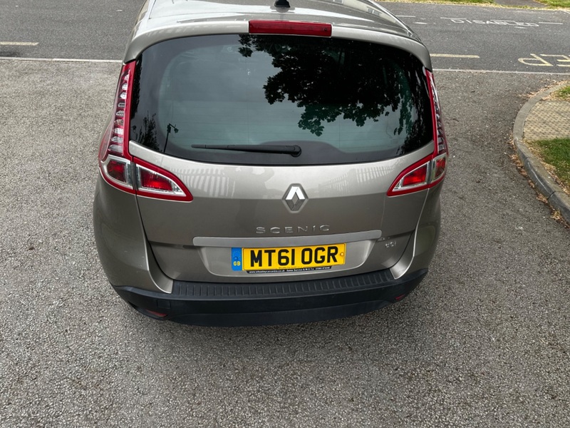 RENAULT SCENIC